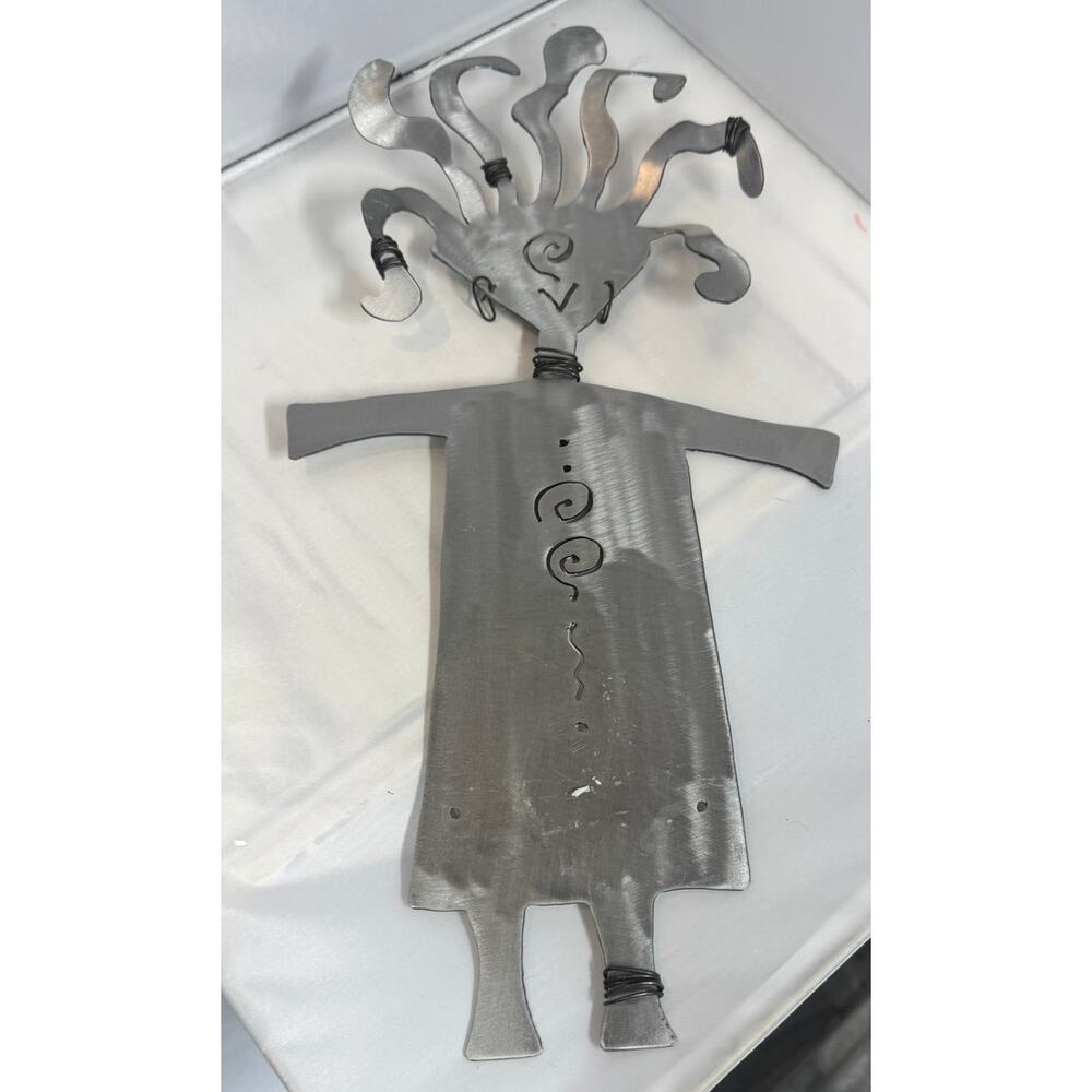 Metal Wall Sculpture Handmade, folk art, garden femine energy‎ 16"